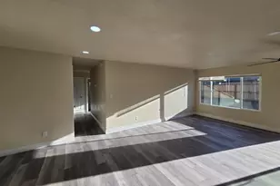 8043 Grenoble Way, Stockton, CA 95210 - Photo 3