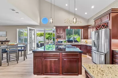 976 Sunnyside Lane, Tracy, CA 95377 - Photo 13