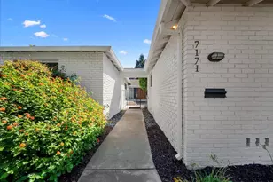 7171 Westmoreland Way, Sacramento, CA 95831 - Photo 9