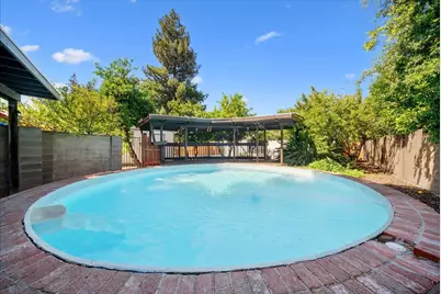 7171 Westmoreland Way, Sacramento, CA 95831 - Photo 43