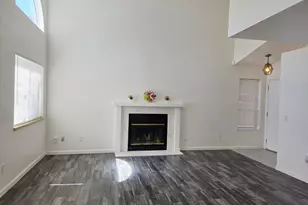 8063 Pegler Way, Sacramento, CA 95823 - Photo 9