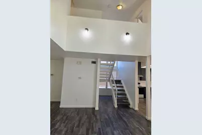 8063 Pegler Way, Sacramento, CA 95823 - Photo 5