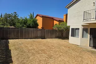 8063 Pegler Way, Sacramento, CA 95823 - Photo 29