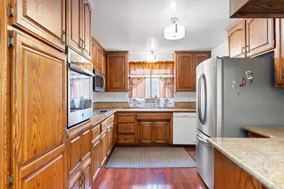 5830 Woodleigh Drive, Carmichael, CA 95608 - Photo 11