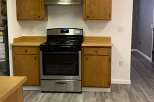 60 W 8th St, Tracy, CA 95376 - Photo 3
