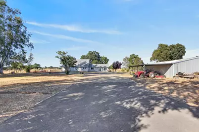 8961 Clay Station Road, Wilton, CA 95693 - Photo 3