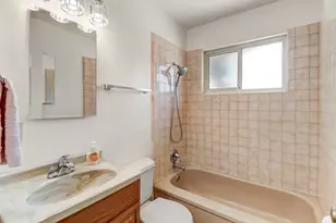8944 New Dawn Dr, Sacramento, CA 95826 - Photo 35