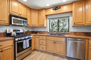 21440 Meadow Oaks Ln, Colfax, CA 95713 - Photo 11