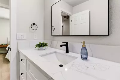 9472 Denholm Court, Elk Grove, CA 95758 - Photo 37