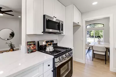 9472 Denholm Court, Elk Grove, CA 95758 - Photo 19
