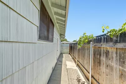 208 Baldwin Avenue, Roseville, CA 95678 - Photo 27