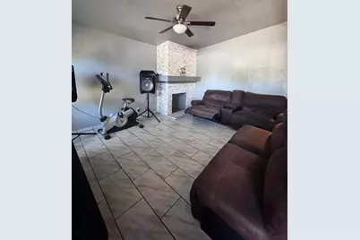 5607 Manmar Way, Sacramento, CA 95823 - Photo 25