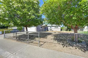 5350 Aspen Way, Olivehurst, CA 95961 - Photo 3