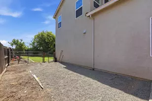 1036 William St, Arbuckle, CA 95912 - Photo 49