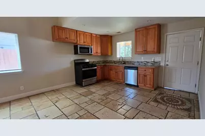 2018 Old River Court, Stockton, CA 95206 - Photo 5