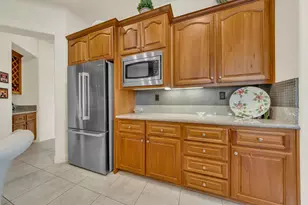 8610 San Lucas Cir, Roseville, CA 95747 - Photo 29
