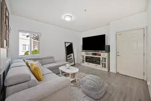 10001 Woodcreek Oaks Blvd, Roseville, CA 95747 - Photo 11