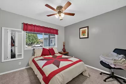 10648 Biscay Way, Rancho Cordova, CA 95670 - Photo 17