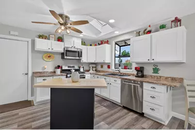 10648 Biscay Way, Rancho Cordova, CA 95670 - Photo 9