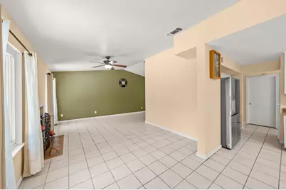 950 Rancho Roble Way, Sacramento, CA 95834 - Photo 13