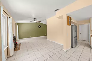 950 Rancho Roble Way, Sacramento, CA 95834 - Photo 13