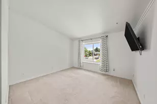 950 Rancho Roble Way, Sacramento, CA 95834 - Photo 35