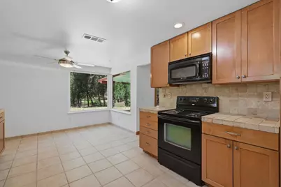 8337 Canyon Oak Drive, Citrus Heights, CA 95610 - Photo 11
