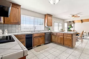 27200 S Hillview St, Tracy, CA 95304 - Photo 21
