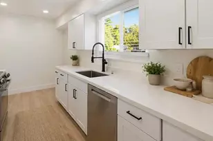 3125 Churchill Rd, Sacramento, CA 95864 - Photo 5