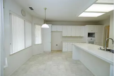 1613 Mable Avenue, Modesto, CA 95355 - Photo 29