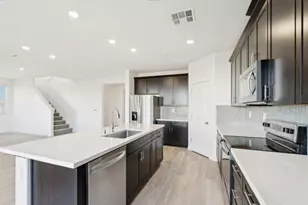 1287 Bastion Ave, Galt, CA 95632 - Photo 3