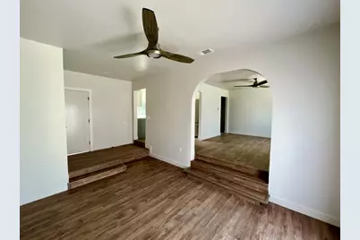 5652 Broadway, Sacramento, CA 95820 - Photo 29