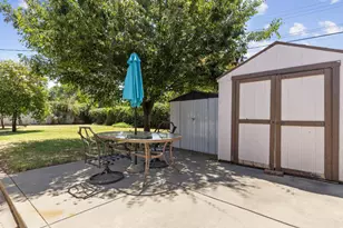 5652 Broadway, Sacramento, CA 95820 - Photo 15