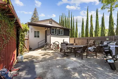 5652 Broadway, Sacramento, CA 95820 - Photo 53