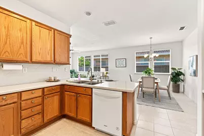 260 Mill Valley Circle, Sacramento, CA 95835 - Photo 13