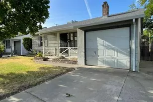 4640 39th Ave, Sacramento, CA 95824 - Photo 1