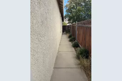 4811 Darlington Lane, Sacramento, CA 95835 - Photo 17
