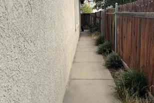 4811 Darlington Ln, Sacramento, CA 95835 - Photo 17