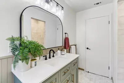3819 Kroy Way, Sacramento, CA 95820 - Photo 19