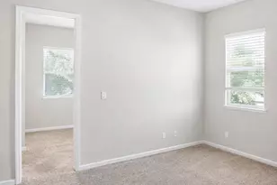 1724 W Summer Blossom Way, Hanford, CA 93230 - Photo 13