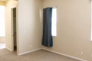 1724 W Summer Blossom Way, Hanford, CA 93230 - Photo 9
