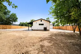 5523 Cottonwood Ave, Olivehurst, CA 95961 - Photo 31