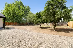 5523 Cottonwood Ave, Olivehurst, CA 95961 - Photo 35