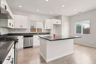 6735 Oakum Wy, Stockton, CA 95219 - Photo 17