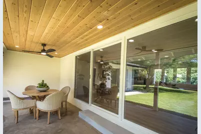 2812 American River Drive, Sacramento, CA 95864 - Photo 39