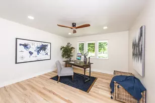2812 American River Dr, Sacramento, CA 95864 - Photo 33