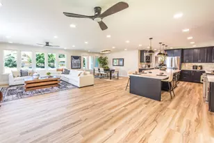 2812 American River Dr, Sacramento, CA 95864 - Photo 5