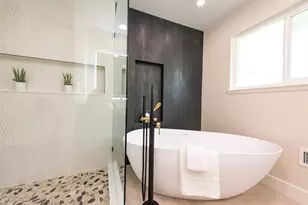 2812 American River Dr, Sacramento, CA 95864 - Photo 23