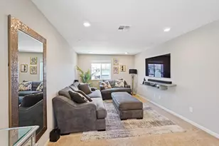 7040 Star Trail Wy, Roseville, CA 95747 - Photo 19