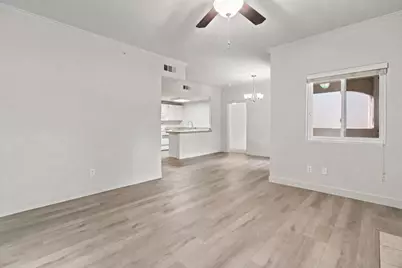 10001 Woodcreek Oaks Boulevard #1321, Roseville, CA 95747 - Photo 3